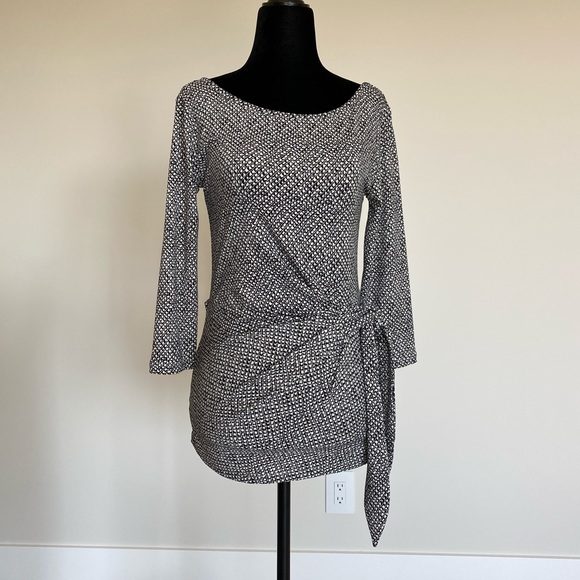 Ann Taylor dressy blouse/top - Picture 1 of 6